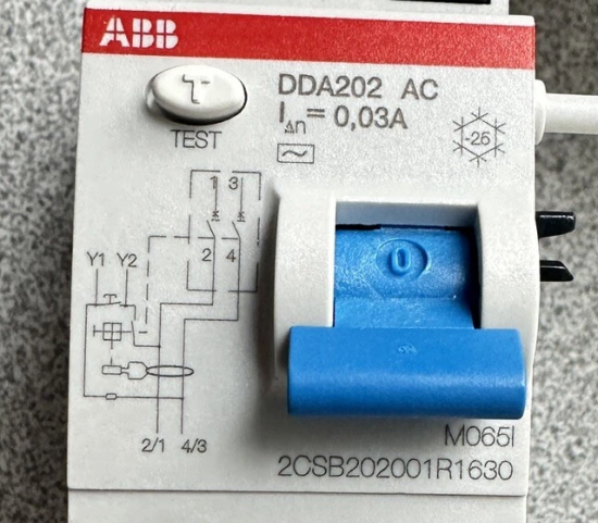 ABB DDA202 AC-63/0,03 RCD Block 2CSB202001R1630 for MCBs S200 series
