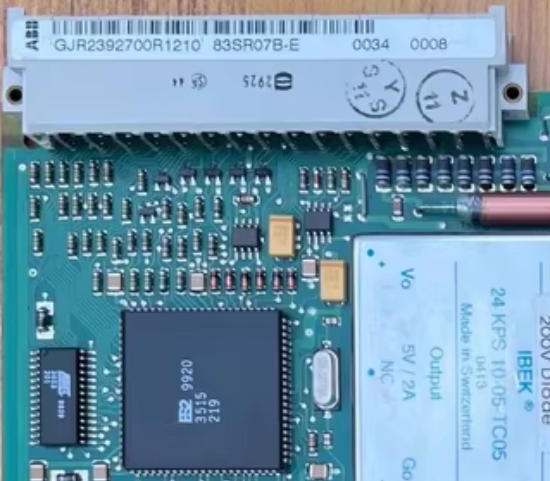 83SR07B-E ABB GJR2392700R1210 Bus Coupling Module