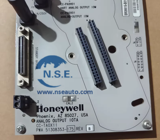 Honeywell CC-TAOX11 Analog Output Module
